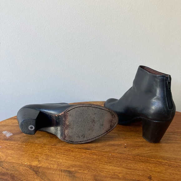 Rachel Comey black leather ankle boots size 9.5 - Picture 5 of 5